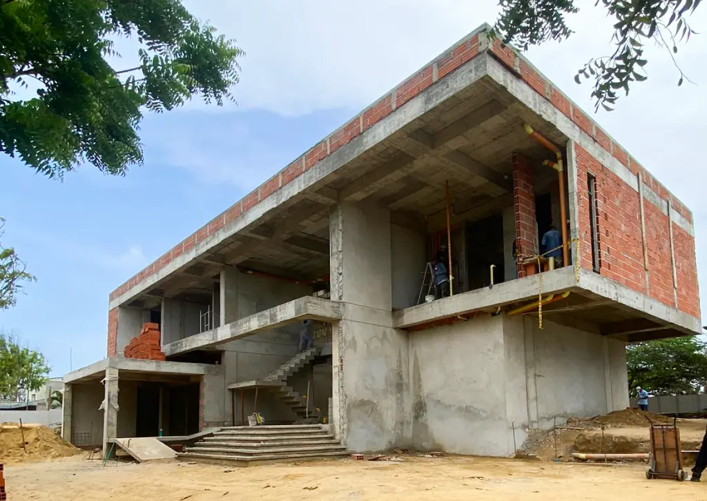 Casa ESSE en construcción base